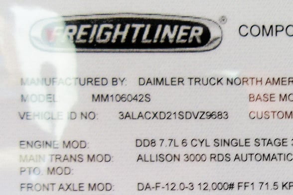 New Stellar 12630 TMAX 2-14 service body on New Freightliner M2 106