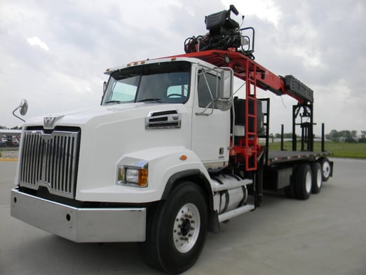 Used 2017 Fassi F360SE.24 on Used 2017 Western Star 4700SBA