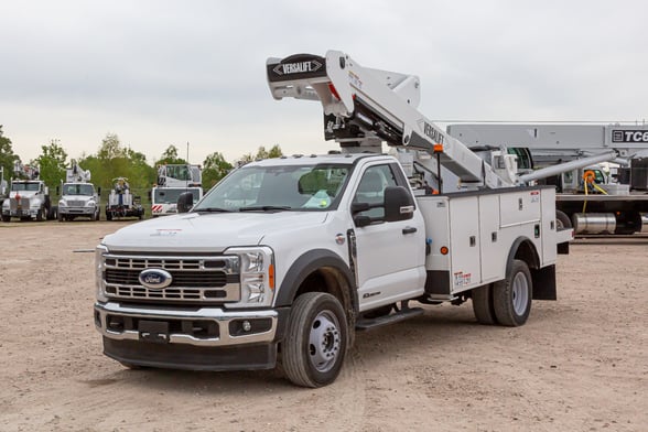 New Versalift VST-40-I on New Ford F-550