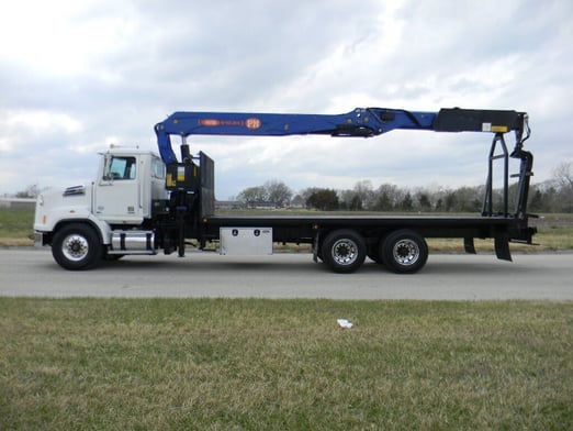 Used 2014 PM WB 610.24 on Used 2014 Western Star 4700SB