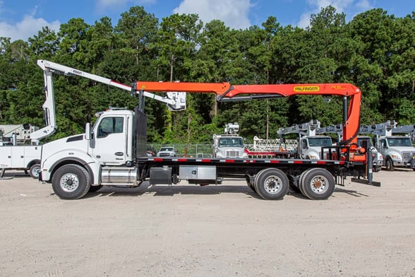 New Palfinger PW 310 on New Kenworth T880