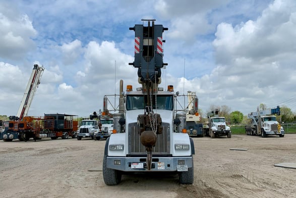 Used 2015 Terex Crossover 6000 on Used 2015 Kenworth T800