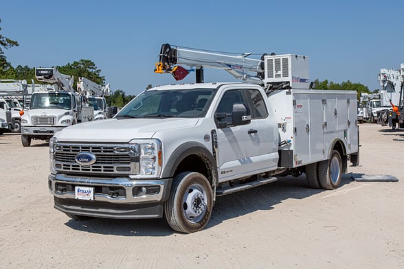 New Stellar 8630 with TMAX 1-11 aluminum body on New Ford F-550