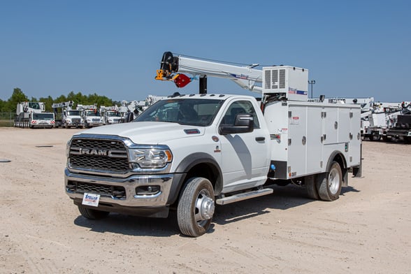 New Stellar 8630 with TMAX 1-11 aluminum body on New Ram 5500