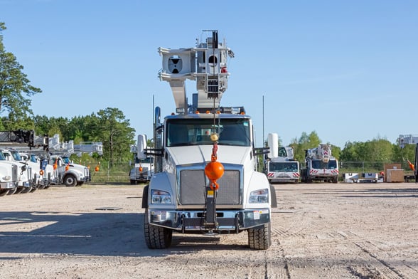 New Manitex 50155SHL on New Kenworth T880