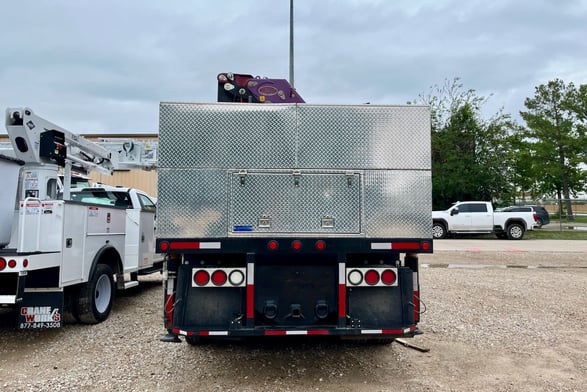 Used 2022 PM 54526 SP + J1414 on Used 2022 Freightliner 108SD