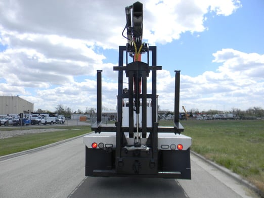 Used 2015 Fassi F280SE.22 on Used 2015 Peterbilt 365