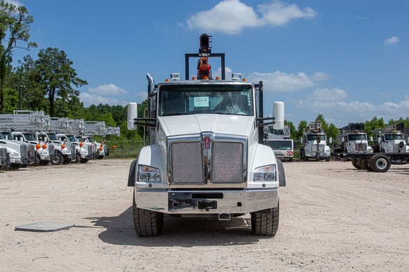 New Palfinger PW 310 on New Kenworth T880