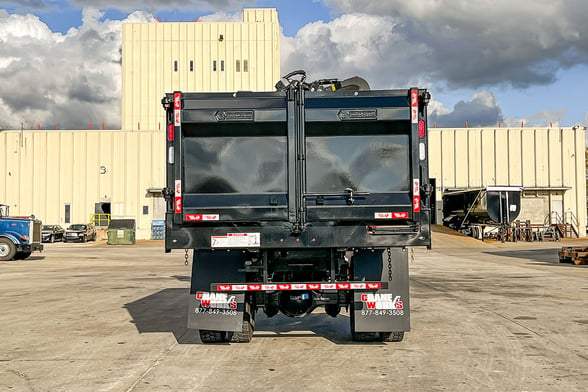 New Fassi F145AZ.0.22 on New Kenworth T380