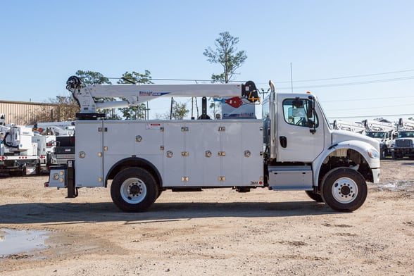 New Stellar 12630 TMAX 2-14 service body on New Freightliner M2 106