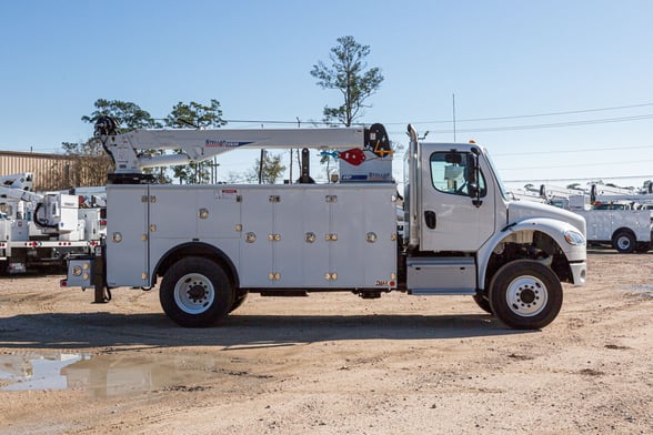 New Stellar 12630 TMAX 2-14 service body on New Freightliner M2 106