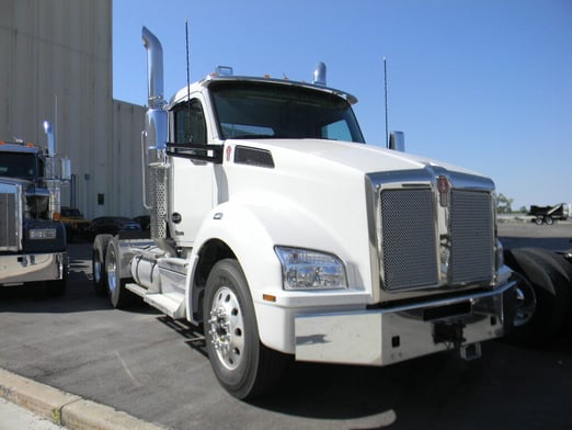 New Kenworth T880