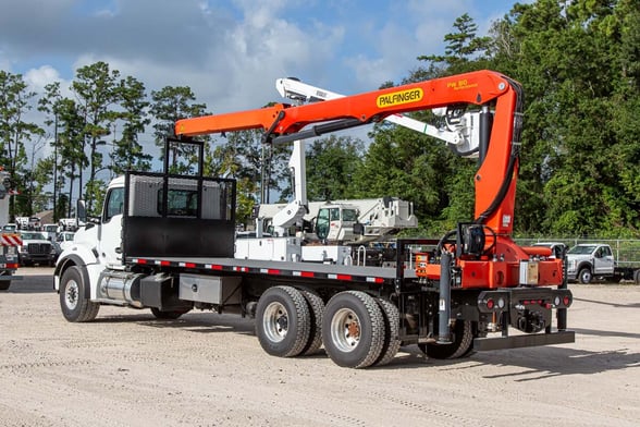 New Palfinger PW 310 on New Kenworth T880