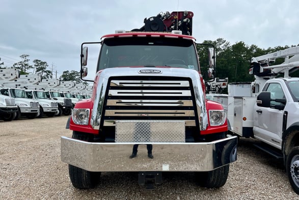 Used 2022 PM 54526 SP + J1414 on Used 2022 Freightliner 108SD