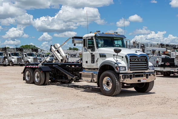 New Stellar SI-60-174OR on New Mack Granite 64FR