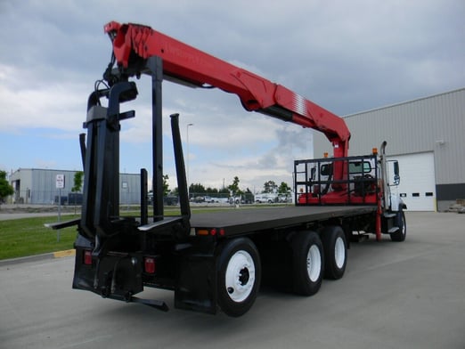 Used 2004 IMT 24562 on Used 2014 Freightliner 114SD