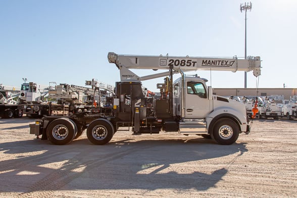 New Manitex 2085T on New Kenworth T880