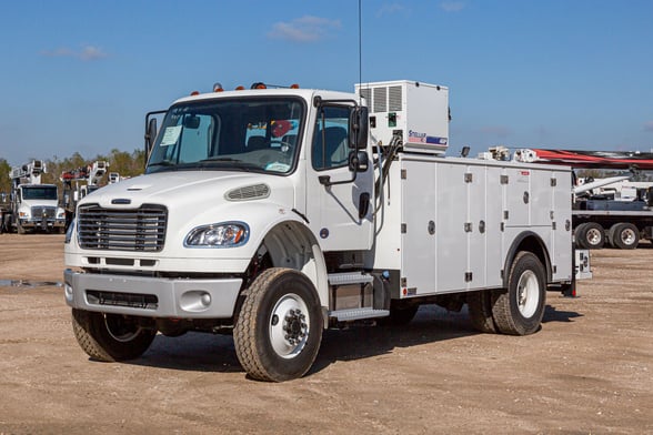 New Stellar 12630 TMAX 2-14 service body on New Freightliner M2 106