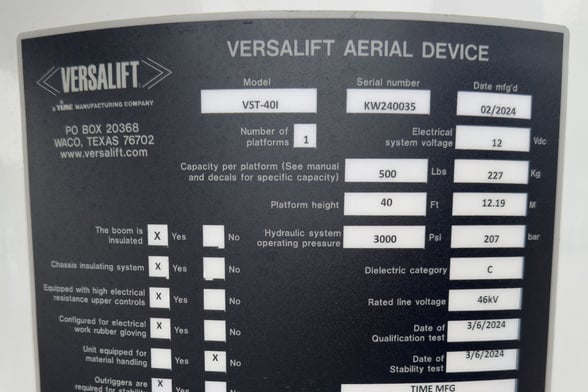 New Versalift VST-40-I on New Ford F-550