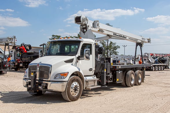 New Manitex 26101C on New Kenworth T480