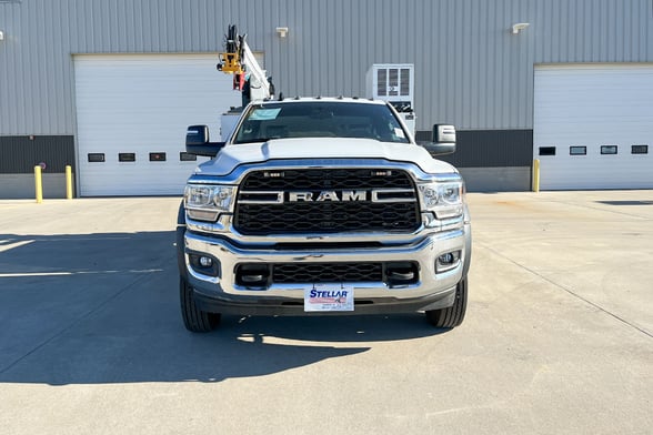 New Stellar 8630 with TMAX 1-11 aluminum body on New Ram 5500