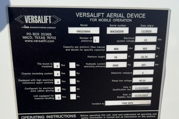 New Versalift VN-555-MHI on New International HV507