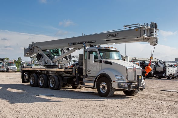 New Manitex 50155SHL on New Kenworth T880