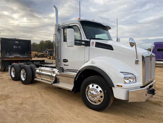 New Kenworth T880