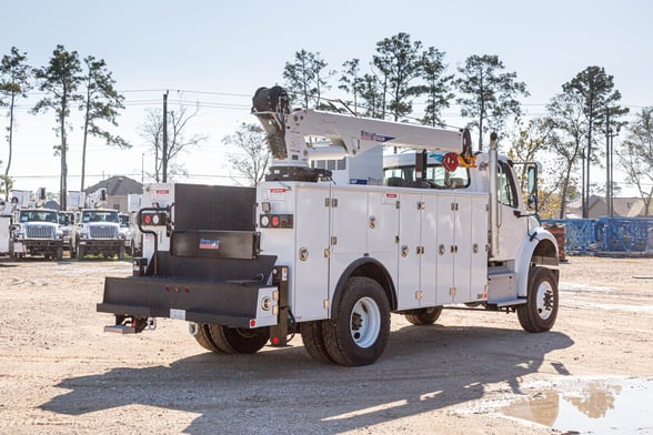 New Stellar 12630 TMAX 2-14 service body on New Freightliner M2 106