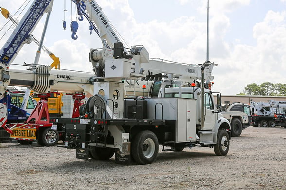 Used 2019 Versalift TMD-4050-T on Used 2019 Freightliner M2 106