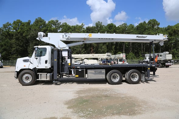 Used 2019 Manitex 30100C on Used 2020 Freightliner 108SD