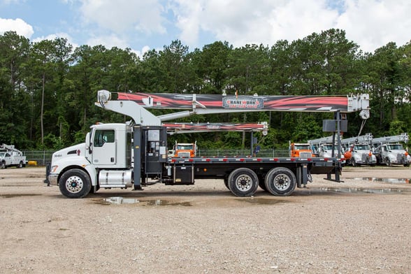 Used 2018 Manitex 30102C on Used 2019 Kenworth T370