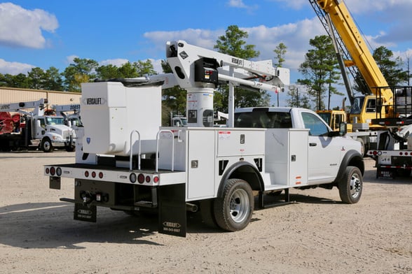 Used 2019 Versalift SST-40-EIH on Used 2019 Ram 5500