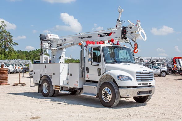 Used 2024 Terex Commander 4047 on Used 2024 Freightliner M2 106 Plus