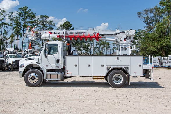 Used 2024 Terex Commander 4047 on Used 2024 Freightliner M2 106 Plus