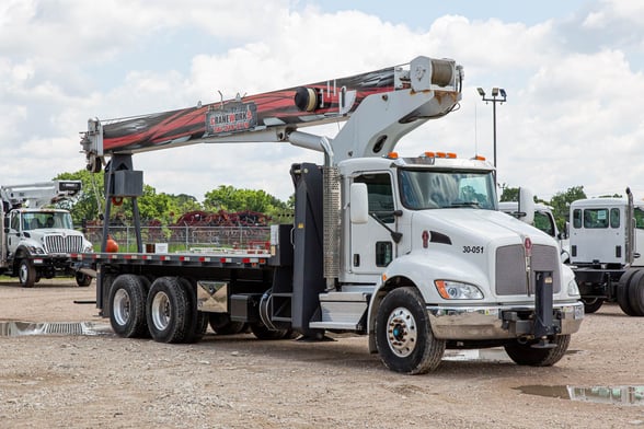 Used 2018 Manitex 30102C on Used 2019 Kenworth T370