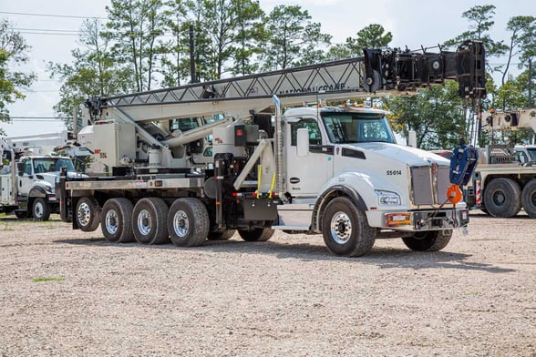 Used 2021 National NBT55L on Used 2022 Kenworth T880