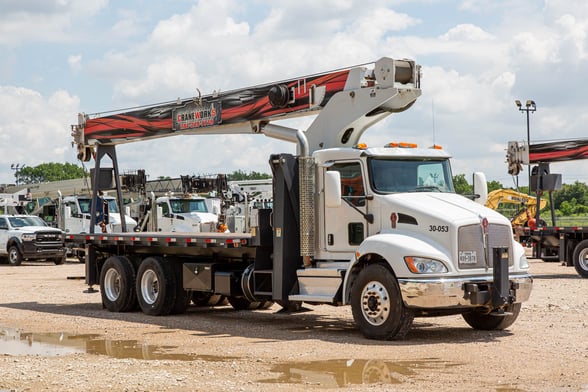 Used 2018 Manitex 30102C on Used 2019 Kenworth T370