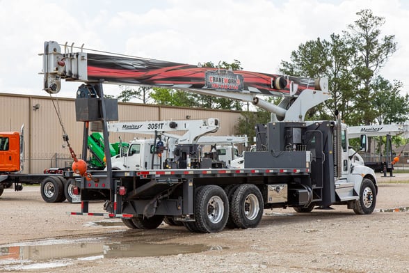 Used 2018 Manitex 30102C on Used 2019 Kenworth T370