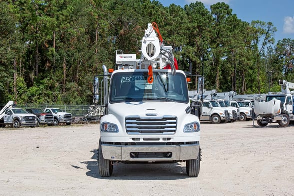 Used 2024 Terex Commander 4047 on Used 2024 Freightliner M2 106 Plus