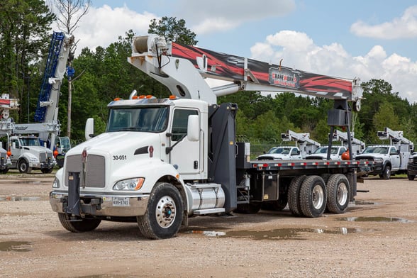 Used 2018 Manitex 30102C on Used 2019 Kenworth T370