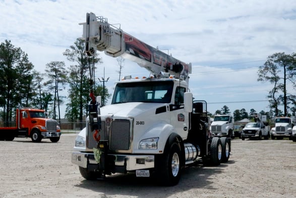 Used 2018 Manitex 2085T on Used 2019 Kenworth T880