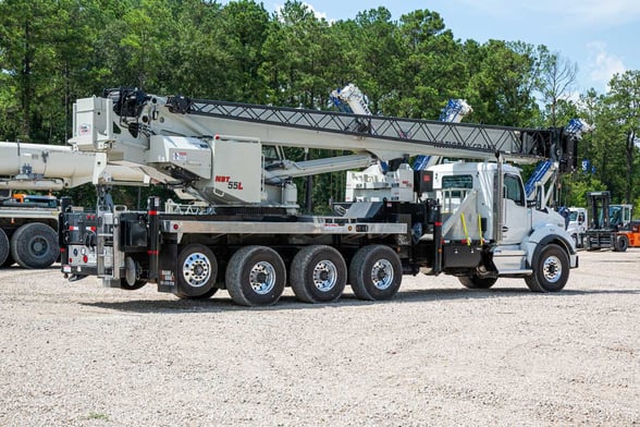 Used 2021 National NBT55L on Used 2022 Kenworth T880