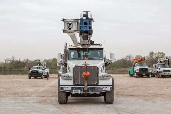 Used 2018 Manitex TC50155HL on Used 2019 2019 Peterbilt 567