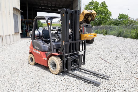 New Manitou MI 25G Pneumatic Tire Forklift